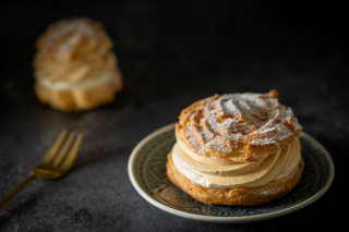 KARAMELOVÝ VĚTRNÍK